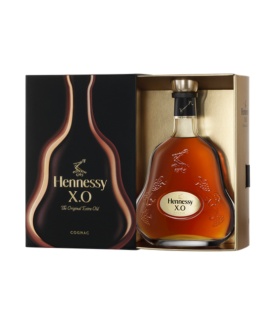 Коньяк Hennessy XO 20 лет выдержки 0.7 л 40% в подарочной