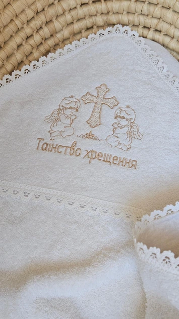Крыжма для Крещения с вышивкой Таинство Крещения и ангелами, с уголком, хлопковым кружевом и ушками, 75*75 см белоснежное, полотенце махровое детское, двухсторонняя махра - изображение 4