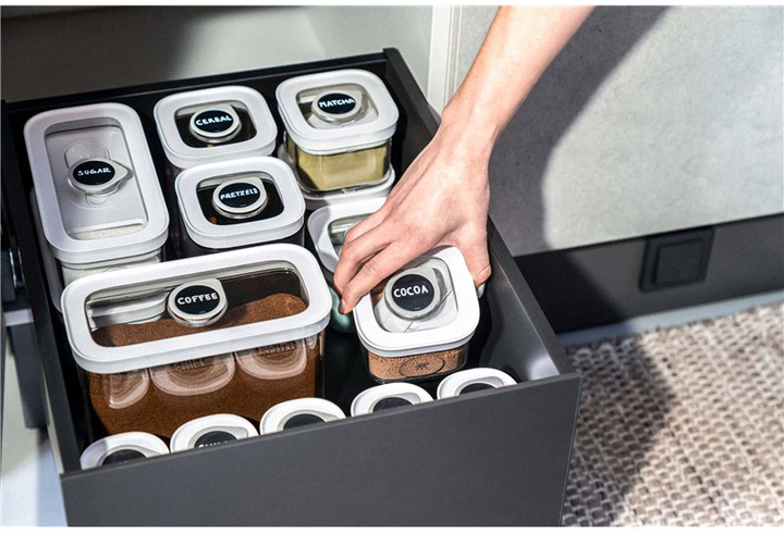 Пластиковий контейнер Zwilling Fresh & Save Cube 2M сірий 1.8 л (4009839663819) - зображення 7