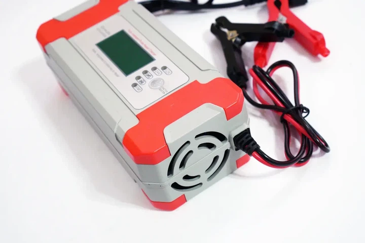 Умное Зарядное устройство Fully 12V/ 24V 8 A 120 W для гелевых, кислотных, AGM аккумуляторов - изображение 2