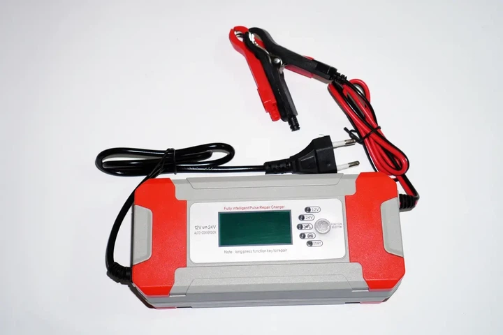 Умное Зарядное устройство Fully 12V/ 24V 8 A 120 W для гелевых, кислотных, AGM аккумуляторов - изображение 6