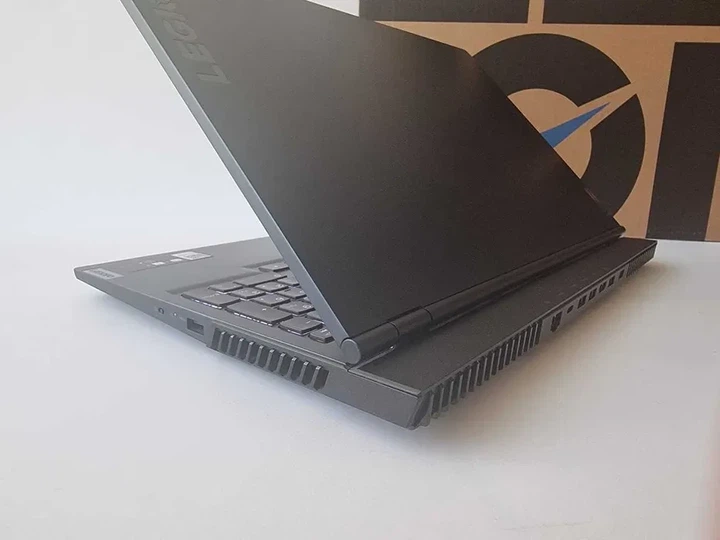 Ноутбук Lenovo Legion 5 15ACH6H R5 5600H/RTX 3060/RAM 16GB/SSD 1TB/165Hz Б\В - Фото 7 Ноутбук Lenovo Legion 5 15ACH6H R5 5600H/RTX 3060/RAM 16GB/SSD 1TB/165Hz Б\В - зображення 7