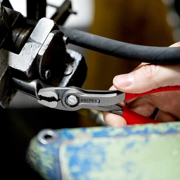 Плоскогубці Knipex із функцією захоплення спереду та збоку 150 мм (82 01 150) - зображення 6