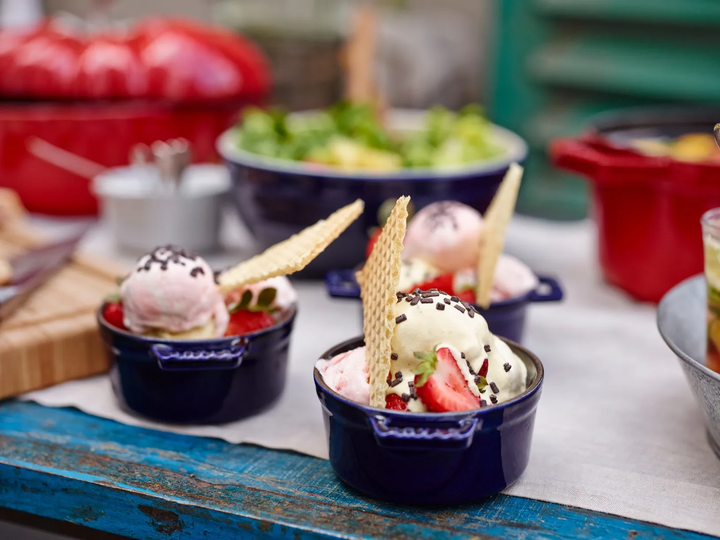 Підставка Staub Fiesta для 3 mini cocotte чорна (3272341907004) - зображення 3