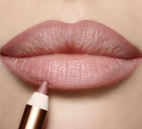 Олівець для губ Charlotte Tilbury Lip Cheat Lip Liner відтінок Pillow Talk (1.2g) - зображення 4