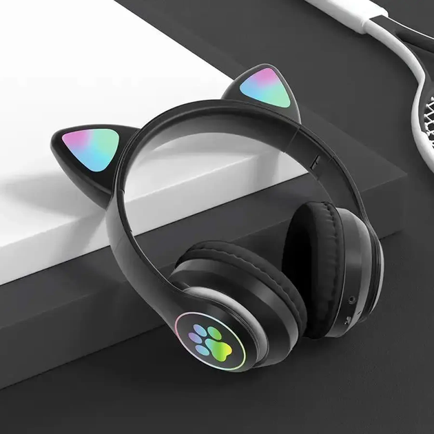 Навушники бездротові Bluetooth з таба лапкою, мікрофоном та кольоровим підсвічуванням, Чорні BZB-23 (L) - Фото 3 Навушники бездротові Bluetooth з таба лапкою, мікрофоном та кольоровим підсвічуванням, Чорні BZB-23 (L) - зображення 3