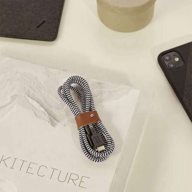 Кабель Native Union Belt Cable USB-C to USB-C Zebra 1.2m (BELT-C-ZEB-2-NP) - изображение 4