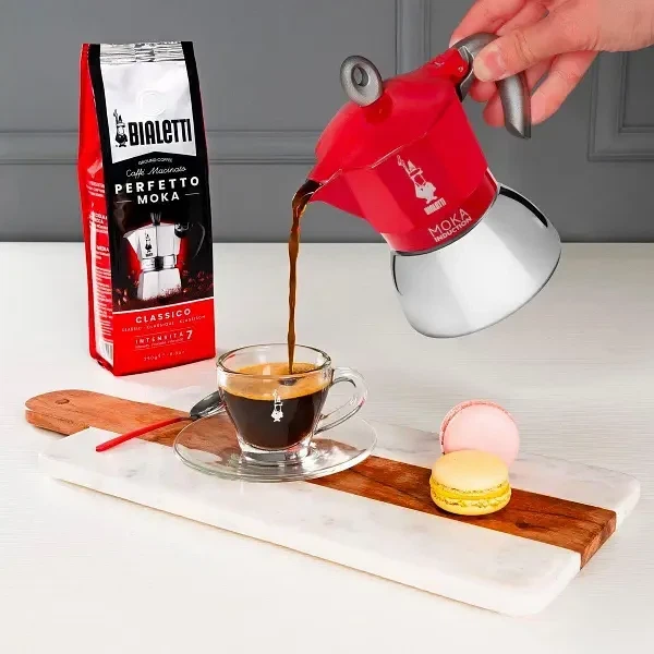 Гейзерна кавоварка Bialetti 270 мл Moka Induction Red 6 чашок (3A0874B4F83C) - зображення 5