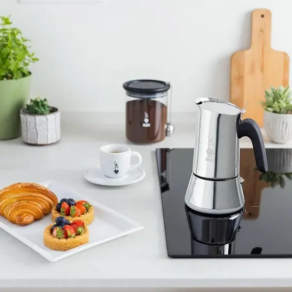 Кавоварка Bialetti Venus гейзерна на 2 чашки 85 мл. (6A47E28D2460) - зображення 7
