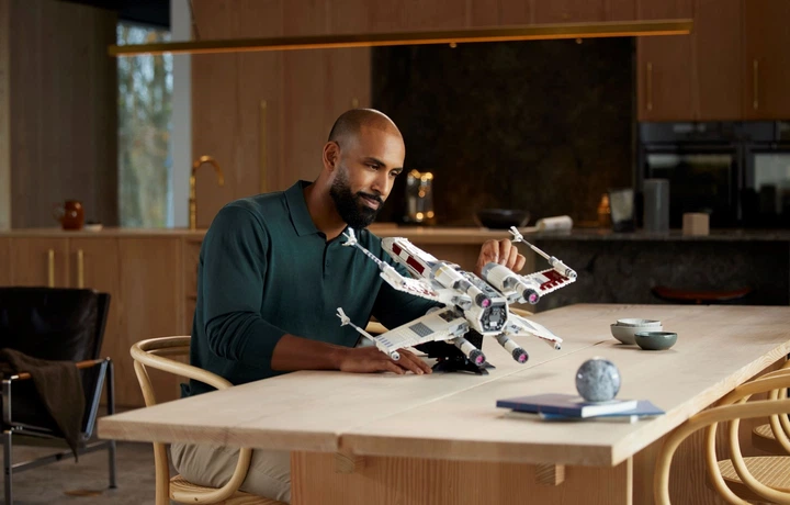折りたたみローテーブル#144 Конструктор LEGO Star Wars X-Wing Starfighter UCS 1949 деталей