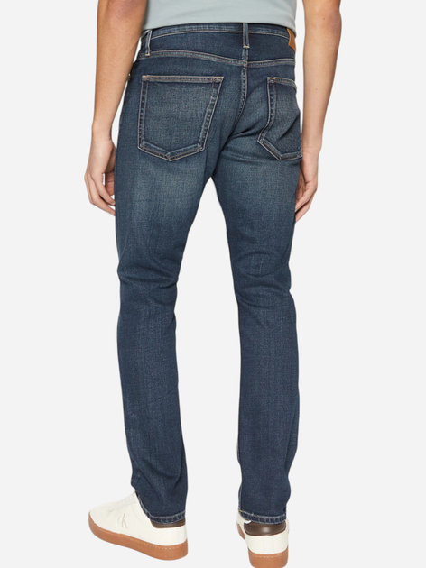 Джинси Slim Fit чоловічі Calvin Klein Jeans J30J326518-1BJ 30-32 Темно-блакитні (8721107165943) - зображення 2