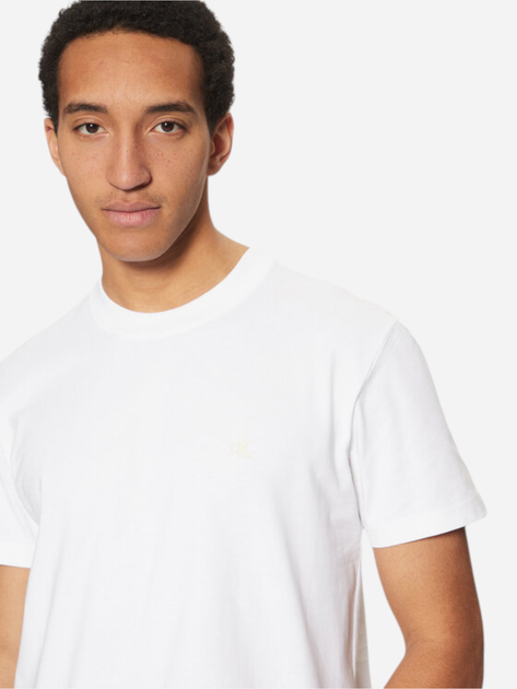 Футболка бавовняна чоловіча Calvin Klein Jeans J30J326683-YAF L Біла (8720639885206) - зображення 4