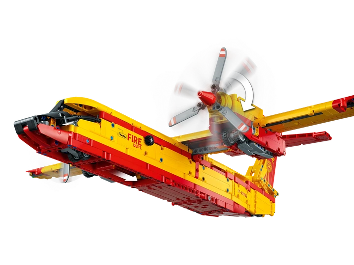 Конструктор LEGO Technic Firefighting Plane 1134 детали (42152) - Фото 6 Конструктор LEGO Technic Firefighting Plane 1134 детали (42152) - изображение 6