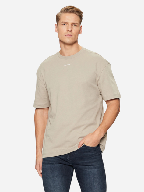 Футболка бавовняна чоловіча Calvin Klein K10K112487-RAJ S Бежева (8721107026831) - зображення 1
