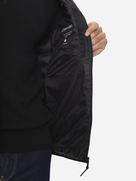 Теплий жилет чоловічий Calvin Klein K10K113470-BEH S Чорний (8720639371402) - зображення 7