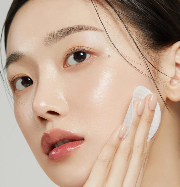 Пилинг пады для очистки и сужения пор Medicube Zero Pore Pads 2.0 70 шт - Фото 3 Пилинг пады для очистки и сужения пор Medicube Zero Pore Pads 2.0 70 шт - изображение 3