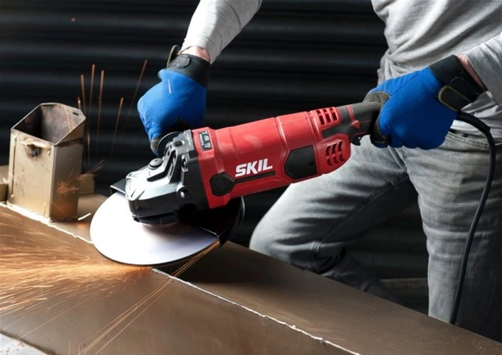 Кутова мережева шліфувальна машина Skil 230 мм 2200 Вт (AG1E9791AB) (8719643003409) - зображення 6