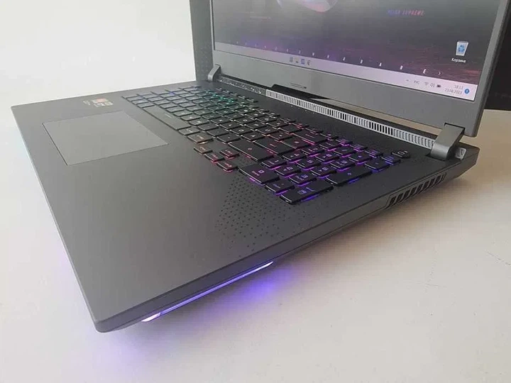 Ноутбук Asus ROG STRIX G17 R7 6800H/RTX 3070TI/RAM 16GB/SSD 1TB/QHD 240Hz Б\В - зображення 3