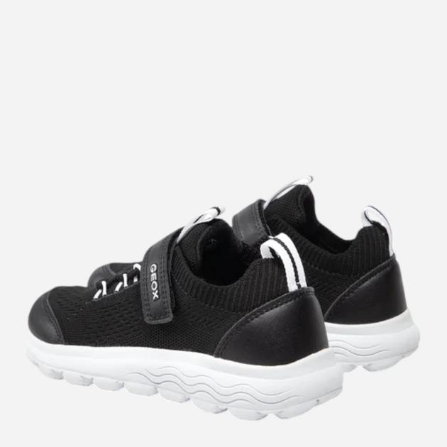 Buty sportowe chłopięce z białą podeszwą Geox J26H7C06KBC-C9999 32 Czarne (8050036849359) - obraz 3