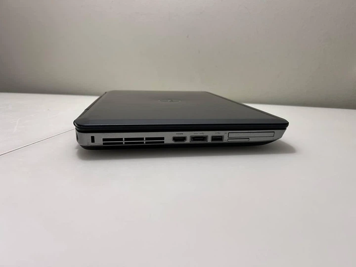 Ноутбук Dell Latitude E5530 ''15.6 HD+ Core i7 4ядра 8 потоков / 8 GB Ram 512 SSD ноутбук для офиса и учебы б/у - Фото 5 Ноутбук Dell Latitude E5530 ''15.6 HD+ Core i7 4ядра 8 потоков / 8 GB Ram 512 SSD ноутбук для офиса и учебы б/у - изображение 5