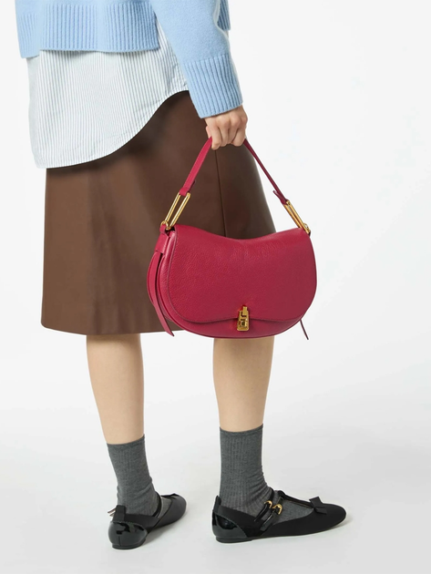 Torebka hobo damska skórzana Coccinelle Magie E1PQR180301-R16 Czerwona (800070338267) - obraz 2