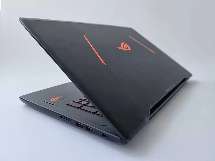 Ноутбук Asus ROG Strix GL702VM i5 6300H/GTX 1060/RAM 16GB/SSD 128+1TB Б\В - зображення 4