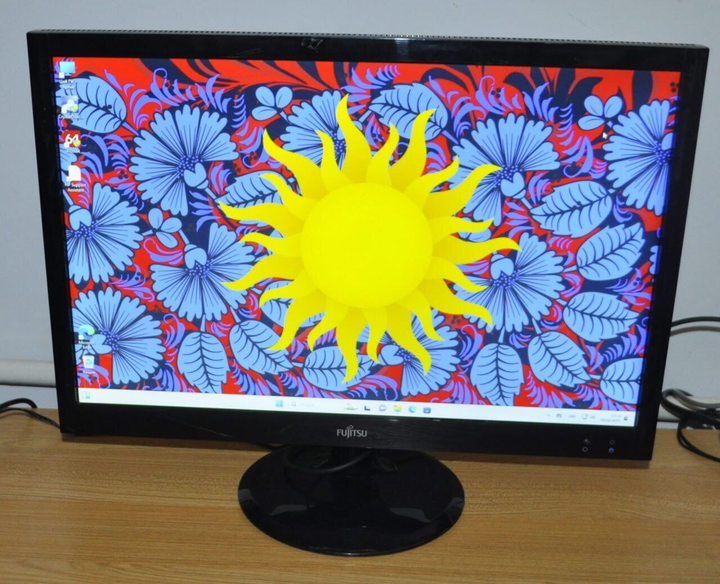 Монитор Б-класс Fujitsu L line SL22W-1 / 22" (1680x1050) TN / VGA, DVI + Кабели (VGA или DVI на выбор) и блок питания б/у - изображение 2