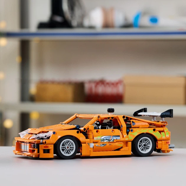 Конструктор LEGO Technic Fast and Furious Toyota Supra MK4 810