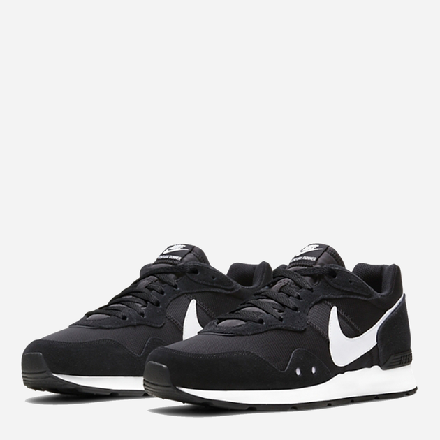 Buty sportowe męskie Nike Venture Runner CK2944-002 42 (8.5US) 26.5 cm Czarne (193658089517) - obraz 4