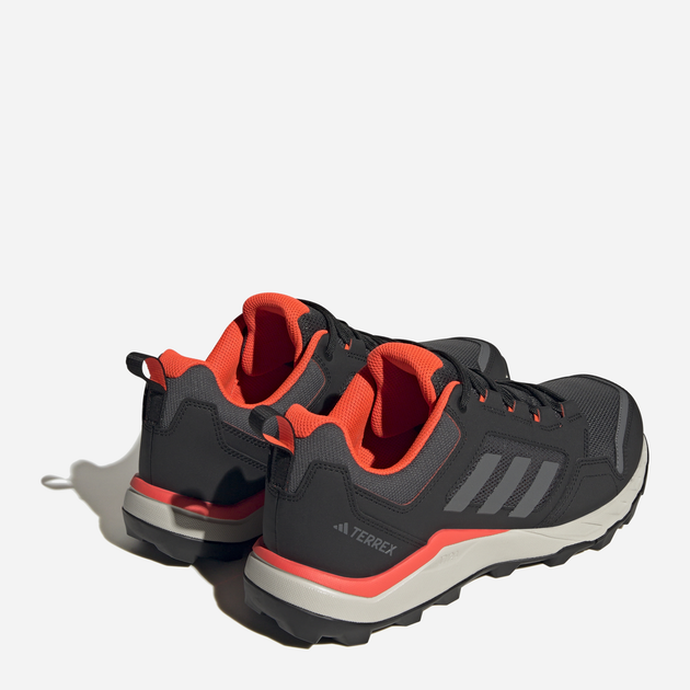 Чоловічі кросівки для бігу adidas Terrex Tracerocker 2 IE9398 40 (UK 7.5) Сірі (4066746385319) - зображення 3