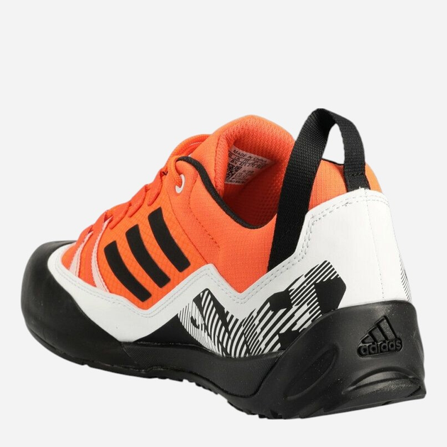 Чоловічі кросівки для туризму adidas Terrex Swift Solo 2 HR1302 41.5 Помаранчеві (4066749952709) - зображення 3