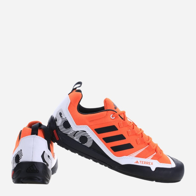 Buty turystyczne męskie adidas Terrex Swift Solo 2 IE6902 44 Pomarańczowy/Czarny (4066746369043) - obraz 4