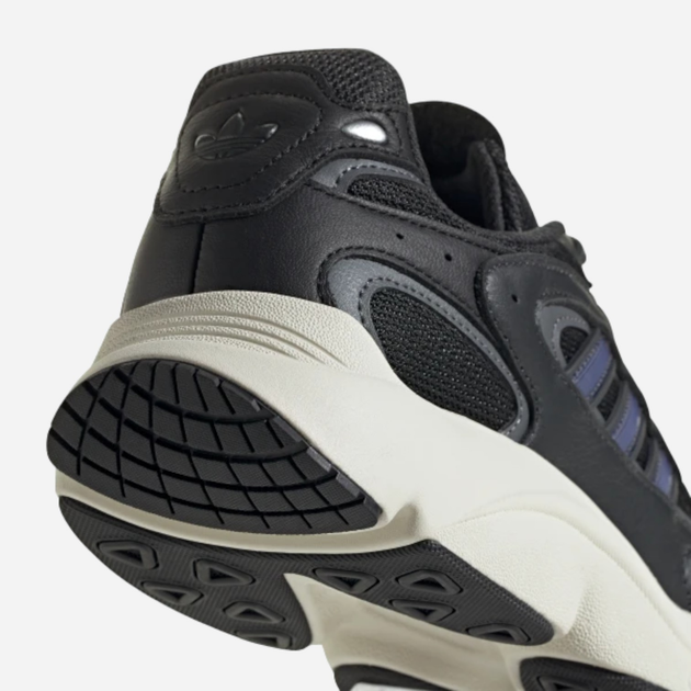 Buty sportowe męskie adidas Originals Ozmillen ID5831 40.5 (7UK) Czarne (4066764156496) - obraz 8