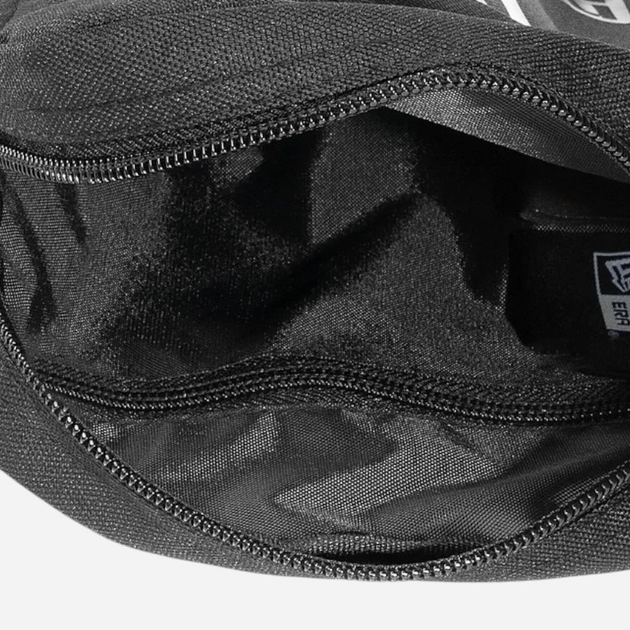 Сумка кросс-боді через плече New Era MLB Side Bag NYY BOB 12145422 Чорна (0194087489237) - зображення 4