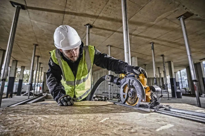 Дисковая пила аккумуляторная DeWALT DCS578NT - Фото 6 Дисковая пила аккумуляторная DeWALT DCS578NT - изображение 6