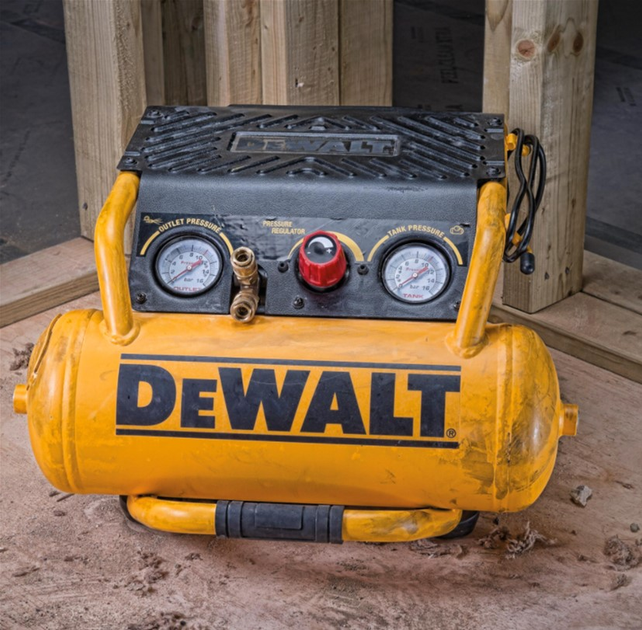 Компрессор воздушный безмасляный поршневой DeWALT DPC10RC 10 л, 1.5 кВт - изображение 8