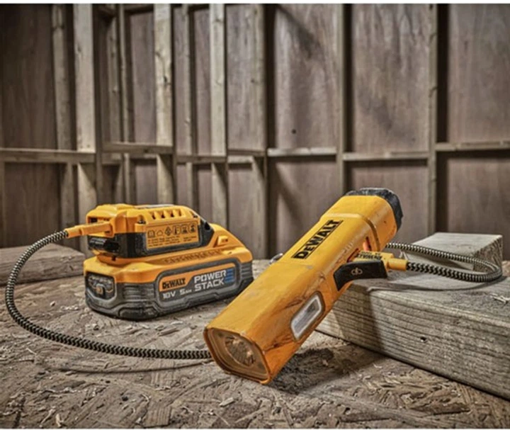 Фонарь светодиодный аккумуляторный DeWALT DCL183 - Фото 5 Фонарь светодиодный аккумуляторный DeWALT DCL183 - изображение 5