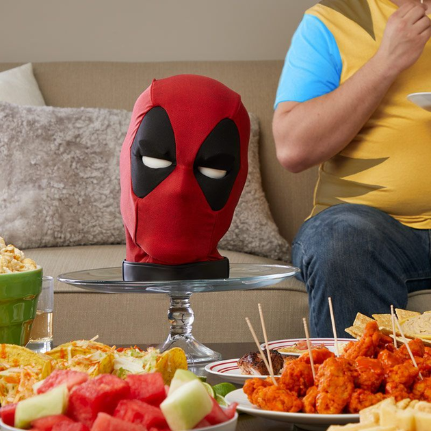 Інтерактивна голова Hasbro Marvel Дедпул (5010993697069) - зображення 6