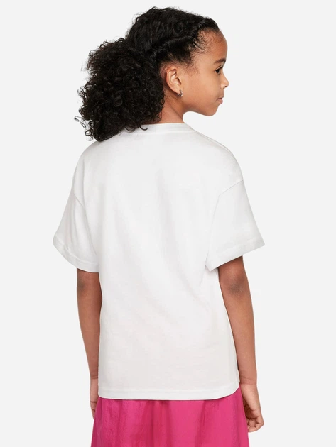 Дитяча футболка для дівчинки Nike G Nsw Tee Boy Essntl Lbr FZ5539-100 134-140 см (M) Біла (197596627817) - зображення 2