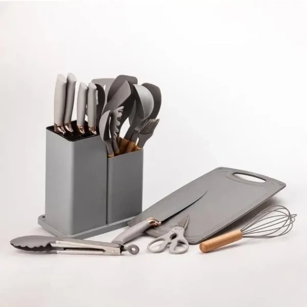 Набір кухонного приладдя на підставці Сірий TS Kitchen 19 штук із силікону з бамбуковою ручкою - зображення 4