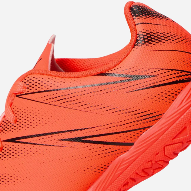 Підліткові футбольні бутси-футзалки для хлопчика Puma Attacanto IT Jr 10748214 38 (5UK) Помаранчеві (4067983132872) - зображення 7