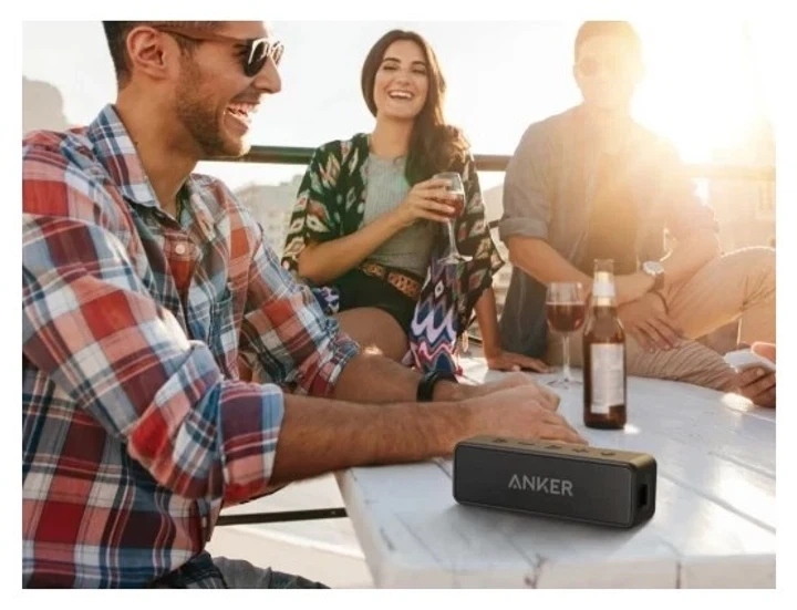 Портативна колонка Anker SoundCore 2, Black, Bluetooth, 12W, 24H, 4400mAh, IPX7, AUX - зображення 8