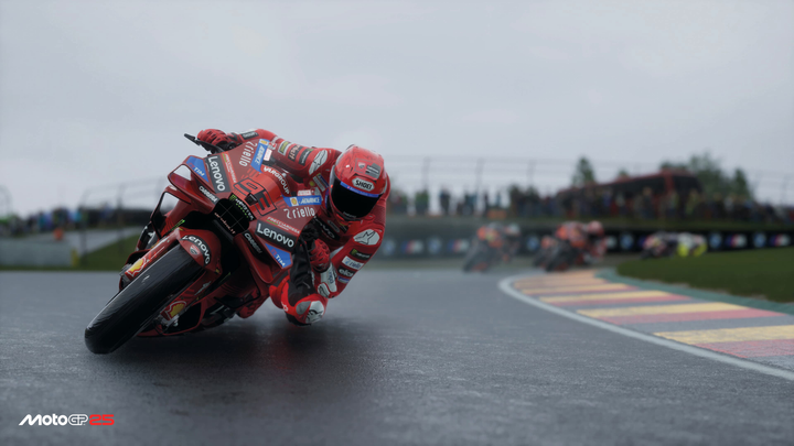 Gra Nintendo Switch MotoGP 25 Day One (klucz elektroniczny) (8056216170350) - obraz 12