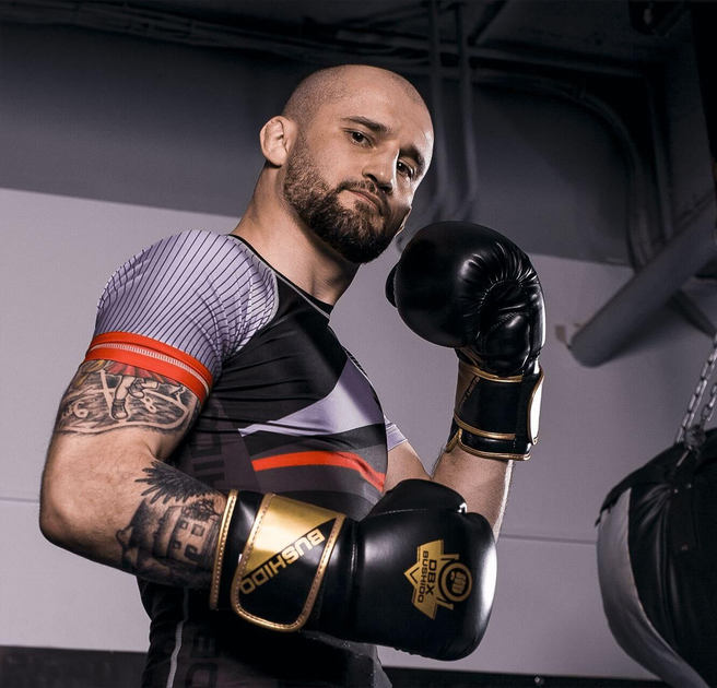 Rękawice bokserskie Bushido B-2v10 rozmiar 12 oz Black/Gold (5902539015911) - obraz 10