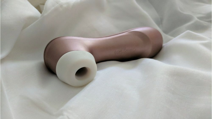 Вакуумный бесконтактный клиторальный вибратор Satisfyer Pro 2 Next Generation (20011000000000000) - изображение 6