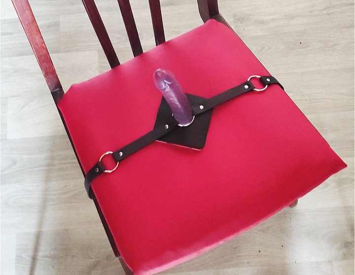 Бондаж на стул для страпона Scappa Sex Chair 2 ремня размер L (22387000010000000) - изображение 2