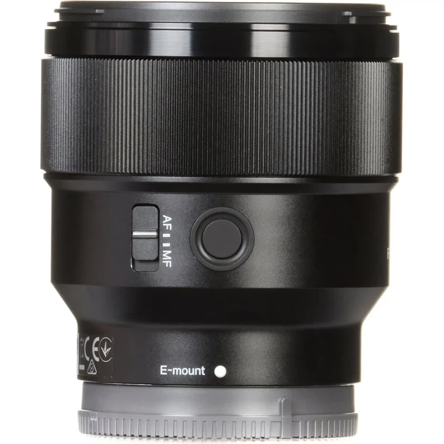 Объектив Sony FE 85mm f/1.8 (SEL85F18) - Фото 3 Объектив Sony FE 85mm f/1.8 (SEL85F18) - изображение 3