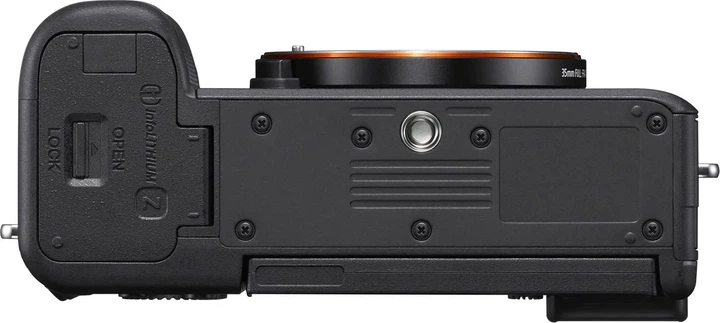 Беззеркальный фотоаппарат Sony Alpha A7C Body Black (ILCE7CB) - изображение 7