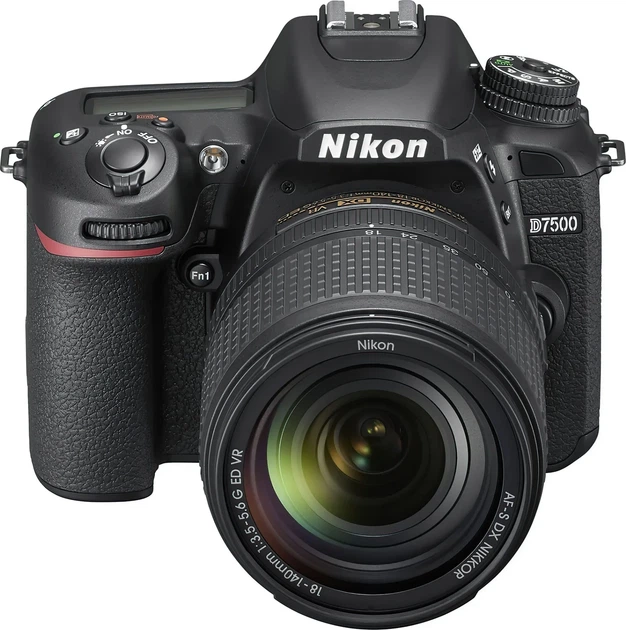Дзеркальна камера Nikon D7500 + AF-S DX Nikkor 18-140mm f/3.5-5.6G ED VR Kit (VBA510K002) - Фото 3 Дзеркальна камера Nikon D7500 + AF-S DX Nikkor 18-140mm f/3.5-5.6G ED VR Kit (VBA510K002) - зображення 3