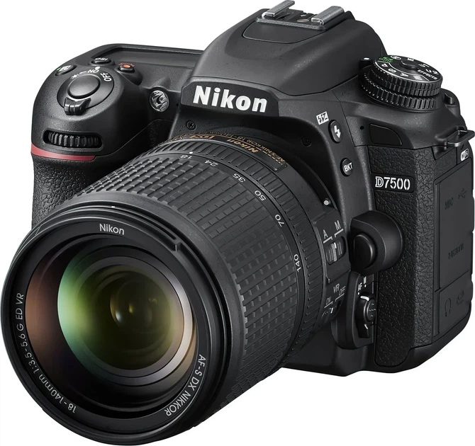 Дзеркальна камера Nikon D7500 + AF-S DX Nikkor 18-140mm f/3.5-5.6G ED VR Kit (VBA510K002) - Фото 4 Дзеркальна камера Nikon D7500 + AF-S DX Nikkor 18-140mm f/3.5-5.6G ED VR Kit (VBA510K002) - зображення 4